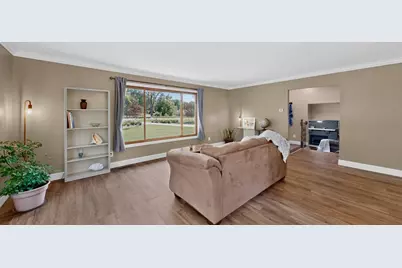 5633 Saint Mary Drive NW, Rochester, MN 55901 - Photo 17