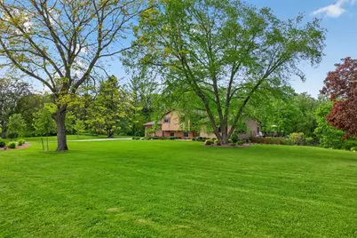 5633 Saint Mary Drive NW, Rochester, MN 55901 - Photo 3