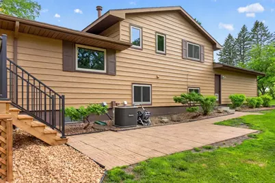 5633 Saint Mary Drive NW, Rochester, MN 55901 - Photo 11