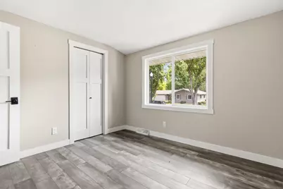600 Lawrence Street, Marshall, MN 56258 - Photo 25