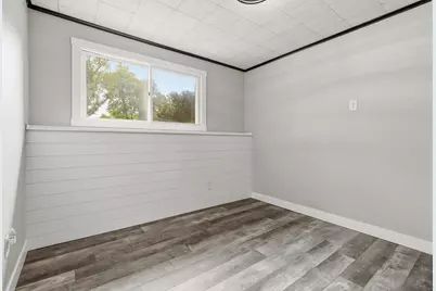 600 Lawrence Street, Marshall, MN 56258 - Photo 35