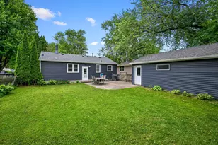 1031 Sumter Ave N, Golden Valley, MN 55427 - Photo 21