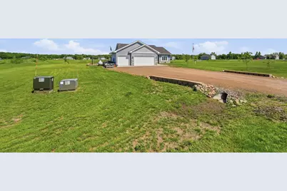 8594 Dolphin Road, Princeton, MN 55371 - Photo 3