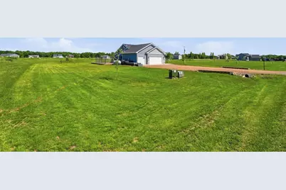 8594 Dolphin Road, Princeton, MN 55371 - Photo 5