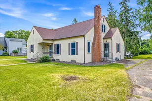710 5th Ave SW, Pine City, MN 55063 - Photo 1