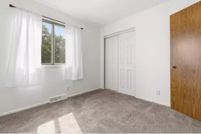 201 3rd Street E, Tracy, MN 56175 - Photo 23