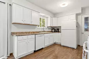 201 3rd St E, Tracy, MN 56175 - Photo 17