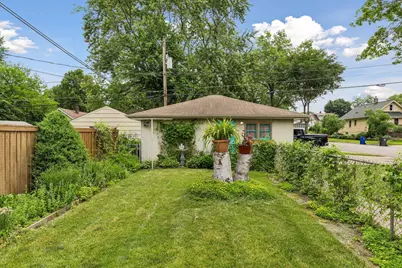 375 Jessamine Avenue W, Saint Paul, MN 55117 - Photo 45