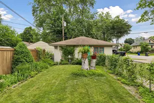 375 Jessamine Ave W, Saint Paul, MN 55117 - Photo 45