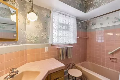 375 Jessamine Avenue W, Saint Paul, MN 55117 - Photo 25