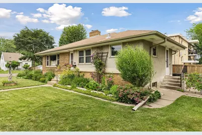 375 Jessamine Avenue W, Saint Paul, MN 55117 - Photo 3