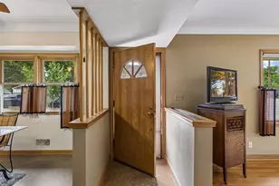 375 Jessamine Ave W, Saint Paul, MN 55117 - Photo 5