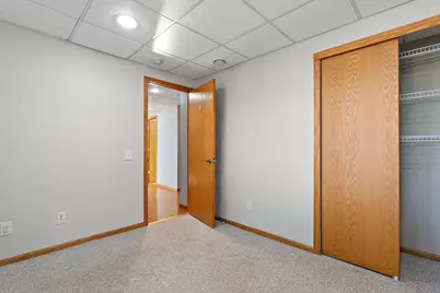 15720 Gallery Avenue, Apple Valley, MN 55124 - Photo 9