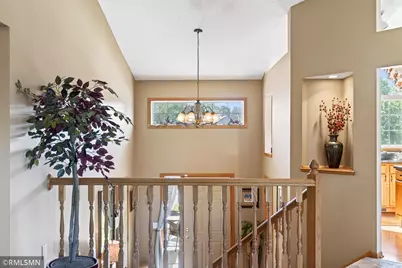893 Marnie Circle S, Maplewood, MN 55119 - Photo 17