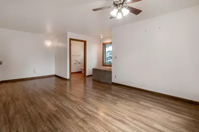 100 Meadow Lane, Mankato, MN 56001 - Photo 9