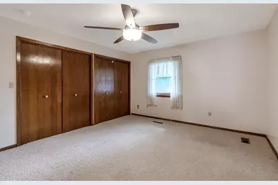 100 Meadow Lane, Mankato, MN 56001 - Photo 21