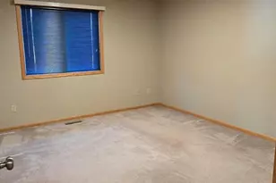 1933 Wilby Rd, Albert Lea, MN 56007 - Photo 17