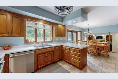 2217 Regent Lane SW, Rochester, MN 55902 - Photo 11