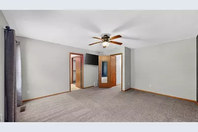 2217 Regent Lane SW, Rochester, MN 55902 - Photo 23