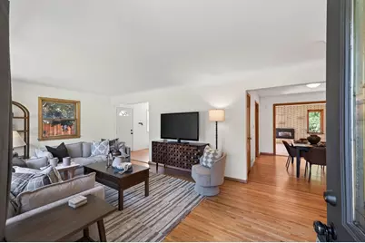 1056 Glenhill Road, Shoreview, MN 55126 - Photo 5