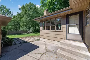 1056 Glenhill Rd, Shoreview, MN 55126 - Photo 25
