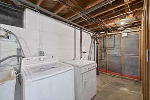 1056 Glenhill Rd, Shoreview, MN 55126 - Photo 23