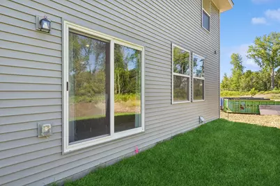 4024 Heath Avenue N, Oakdale, MN 55128 - Photo 5