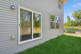 4024 Heath Ave N, Oakdale, MN 55128 - Photo 5