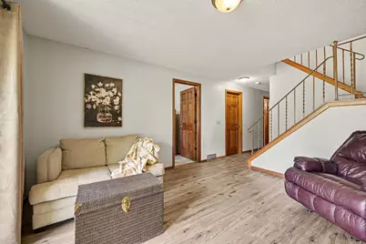 5654 Chatsworth Street N, Shoreview, MN 55126 - Photo 7