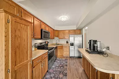 5654 Chatsworth Street N, Shoreview, MN 55126 - Photo 13