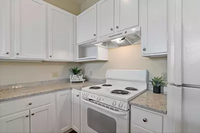 301 7th Street W #2204, Northfield, MN 55057 - Photo 9