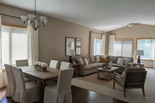 461 Roundhouse St, Shakopee, MN 55379 - Photo 3