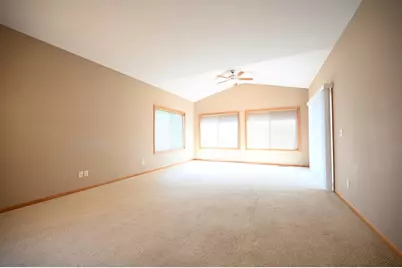 461 Roundhouse Street, Shakopee, MN 55379 - Photo 11