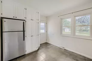 2097 Pinewood Dr, Mounds View, MN 55112 - Photo 7