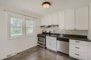 2097 Pinewood Dr, Mounds View, MN 55112 - Photo 5