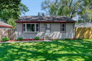 2097 Pinewood Dr, Mounds View, MN 55112 - Photo 1