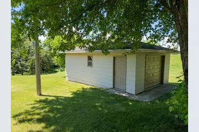 610 Woodland Drive, Fergus Falls, MN 56537 - Photo 67