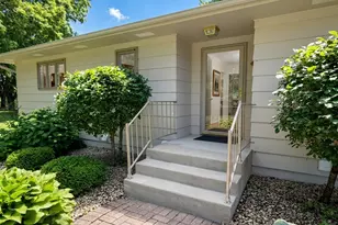 610 Woodland Dr, Fergus Falls, MN 56537 - Photo 5