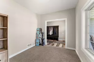 19856 Harvest Dr, Lakeville, MN 55044 - Photo 23