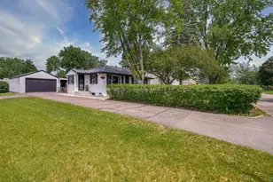 1783 Pinewood Dr, Shoreview, MN 55126 - Photo 43