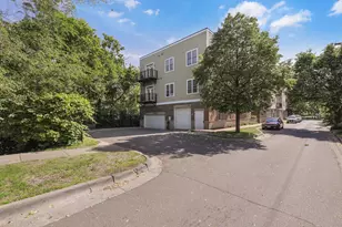 2850 Cedar Ave S, Minneapolis, MN 55407 - Photo 19