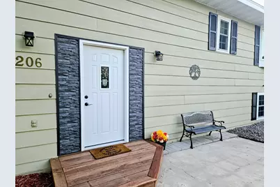 206 Pine Street SW, New London, MN 56273 - Photo 5