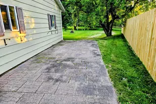 206 Pine St SW, New London, MN 56273 - Photo 33
