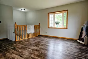 206 Pine St SW, New London, MN 56273 - Photo 9