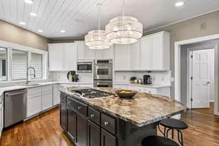1615 Northridge Dr, Wayzata, MN 55391 - Photo 21