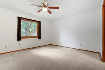 26170 Galen Drive, Wyoming, MN 55092 - Photo 19
