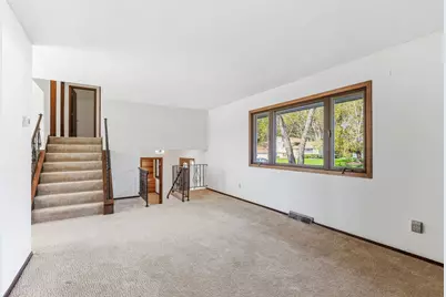 129 E Golden Lake Lane, Circle Pines, MN 55014 - Photo 7