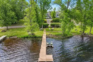 156 Lakeshore Dr, Moose Lake, MN 55767 - Photo 1