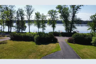 156 Lakeshore Drive, Moose Lake, MN 55767 - Photo 7