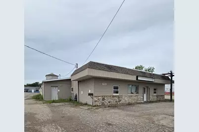 1930 S Cedar Avenue, Owatonna, MN 55060 - Photo 1